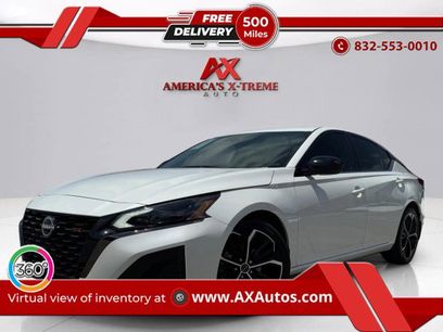 Used 2023 Nissan Altima 2.5 SR w/ SR Premium Package