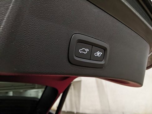 New 2026 Volvo XC40 B5 Core w/ Climate Package image 29