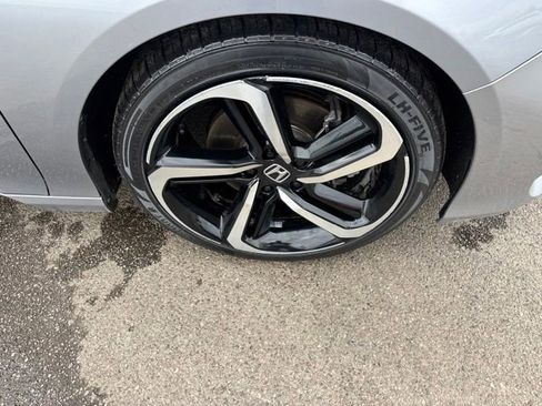 Used 2020 Honda Accord Sport image 39