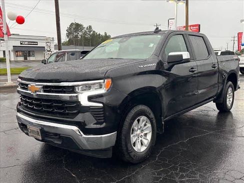 Used 2025 Chevrolet Silverado 1500 LT AWD/4WD image 8