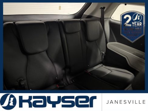 Used 2024 Kia Carnival SX Prestige image 22