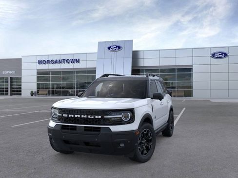 New 2025 Ford Bronco Sport Outer Banks w/ Outer Banks Tech Package+ AWD/4WD image 2