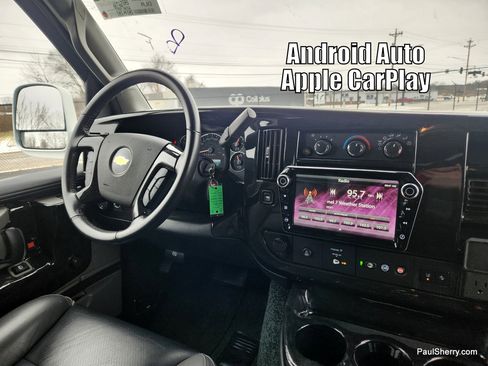 Used 2021 Chevrolet Express 2500 LS w/ Enhanced Convenience Package image 2