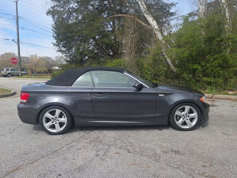 Used 2008 BMW 135i Convertible image 6