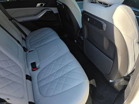 Certified 2024 BMW X5 sDrive40i w/ Premium Package RWD image 28