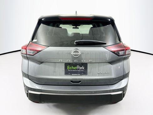Used 2024 Nissan Rogue SV AWD/4WD image 7