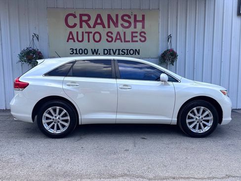 Used 2009 Toyota Venza FWD image 6