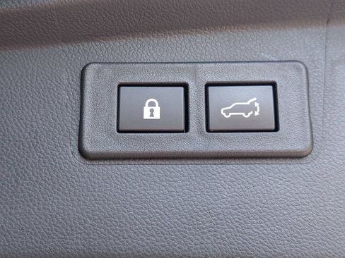 Used 2025 Subaru Outback Limited w/ Popular Package #2 AWD/4WD image 35