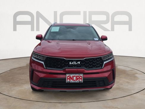 Certified 2022 Kia Sorento S FWD image 3
