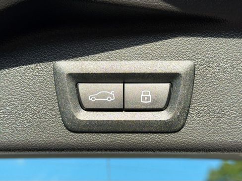 New 2026 BMW X5 M60i w/ Executive Package image 13