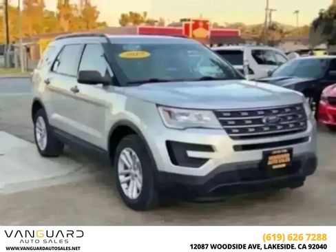 Used 2017 Ford Explorer 4WD image 1