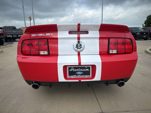 Used 2007 Ford Mustang Shelby GT500 RWD image 4