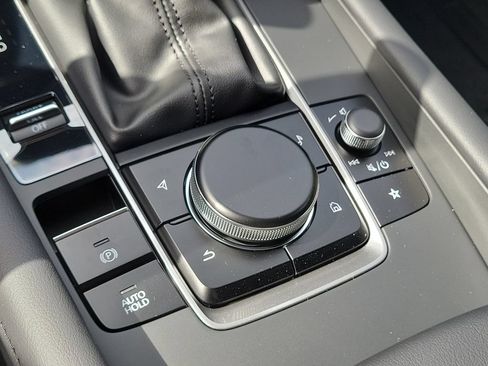 New 2026 MAZDA MAZDA3 2.5 S Sedan w/ Preferred Pkg FWD image 32