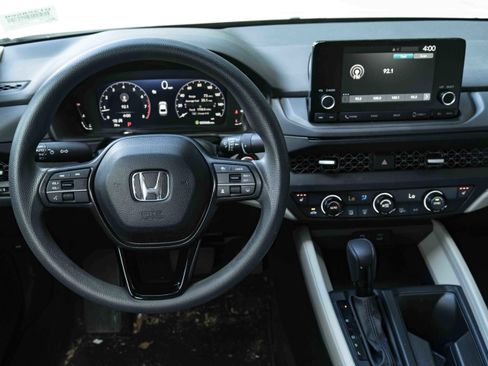 Used 2024 Honda Accord EX image 19