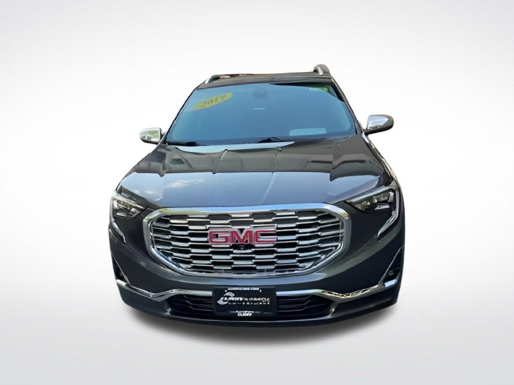 Used 2019 GMC Terrain Denali w/ Advanced Safety Package AWD/4WD image 2