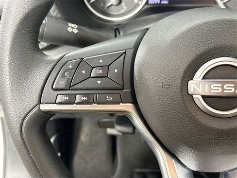 Used 2024 Nissan Sentra SV image 19