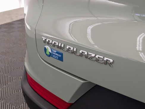 New 2026 Chevrolet TrailBlazer LT w/ Convenience Package image 12