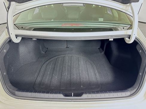 Used 2025 Kia K4 LXS image 23