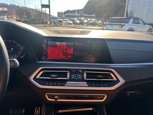 Used 2022 BMW X5 sDrive40i w/ M Sport Package image 18