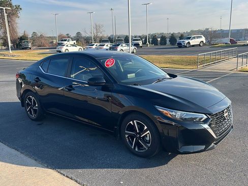 Used 2024 Nissan Sentra SV image 8