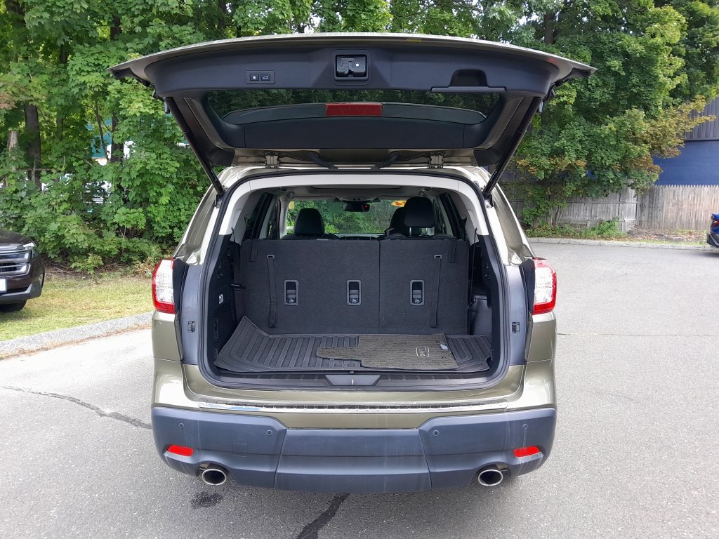 Certified 2024 Subaru Ascent Onyx Edition AWD/4WD image 35