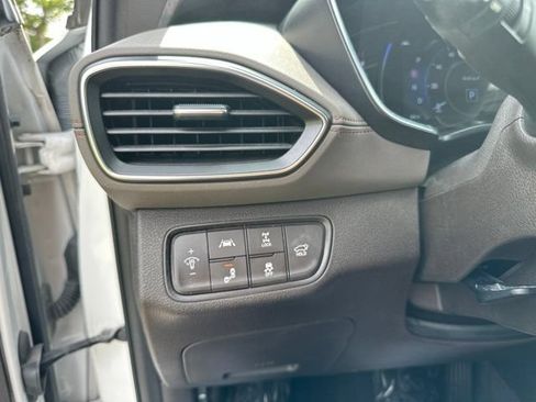 Used 2019 Hyundai Santa Fe Limited AWD/4WD image 39