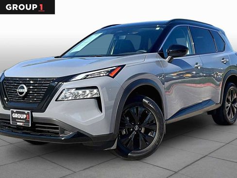 Certified 2023 Nissan Rogue SV w/ SV Premium B Package AWD/4WD image 1