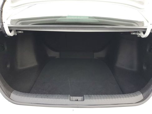Used 2024 Honda Accord Sport image 7