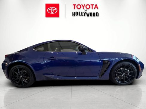 New 2026 Toyota GR86 Premium w/ ALL Weather Mat Package (TMS) RWD image 3