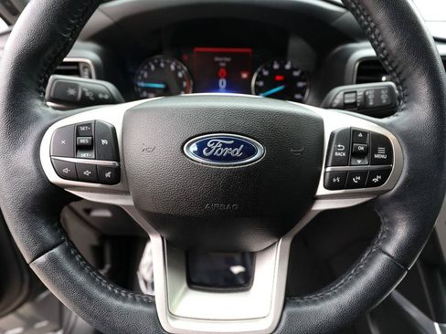 Certified 2023 Ford Explorer XLT w/ Equipment Group 202A AWD/4WD image 16