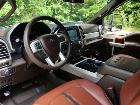 Used 2021 Ford F350 King Ranch w/ King Ranch Ultimate Package AWD/4WD image 2
