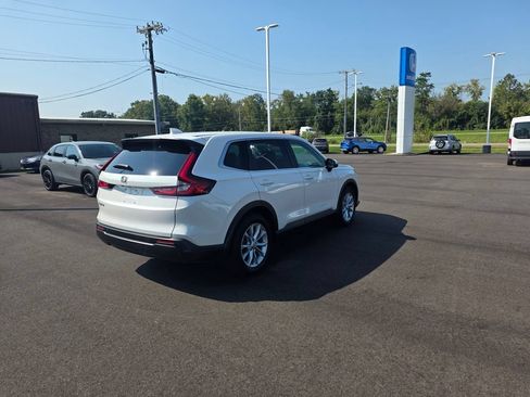Certified 2024 Honda CR-V EX-L image 3