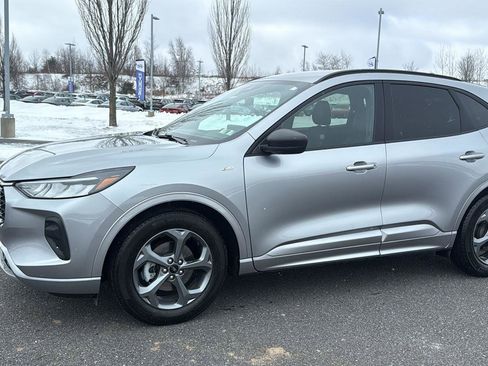 Used 2023 Ford Escape ST-Line w/ Tech Pack #1 image 12
