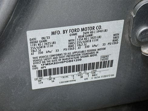 Used 2023 Ford Explorer XLT w/ Equipment Group 202A image 12