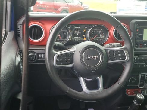 Used 2019 Jeep Wrangler Unlimited Rubicon AWD/4WD image 10