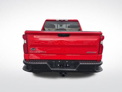 Certified 2024 Chevrolet Silverado 1500 ZR2 w/ Technology Package image 6