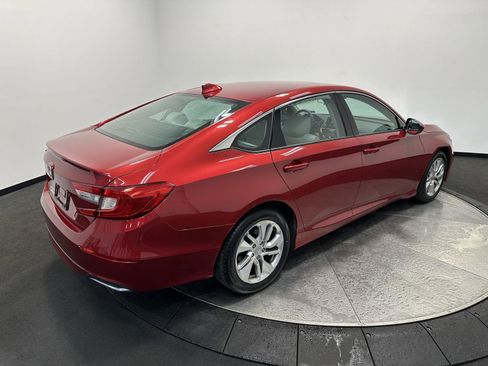 Used 2019 Honda Accord LX image 7