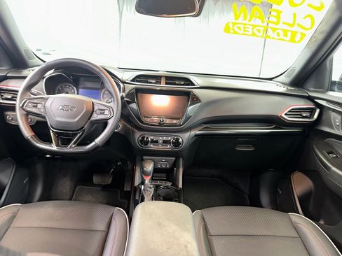 Certified 2022 Chevrolet TrailBlazer RS w/ Technology Package image 30