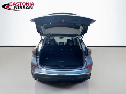 Used 2024 Nissan Murano SV AWD/4WD image 35