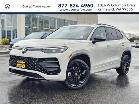 New 2026 Volkswagen Tiguan SE R-Line AWD/4WD image 1