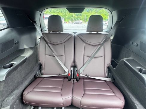 Used 2021 Cadillac XT6 Premium Luxury AWD/4WD image 16