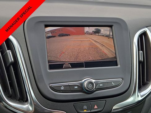 Used 2024 Chevrolet Equinox LT w/ LPO, Floor Liner Package FWD image 18
