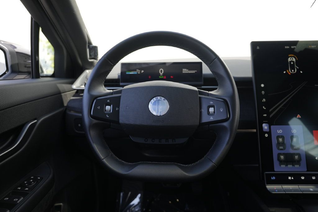 Used 2023 Fisker Ocean Ultra AWD/4WD image 42