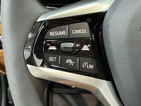 Used 2025 BMW i4 xDrive40i w/ Premium Package image 29