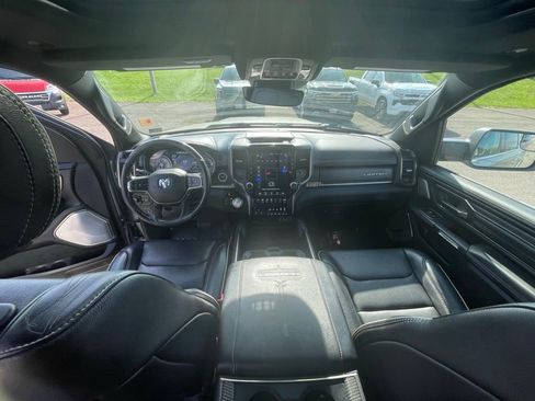 Used 2019 RAM 1500 Limited AWD/4WD image 3