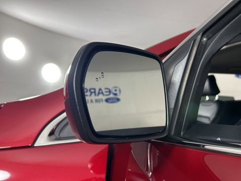 Used 2024 Ford Edge SEL AWD/4WD image 11