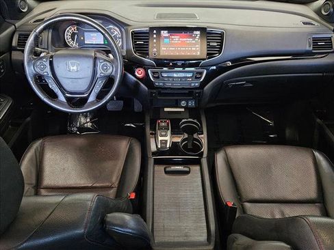 Used 2022 Honda Ridgeline Black Edition image 17