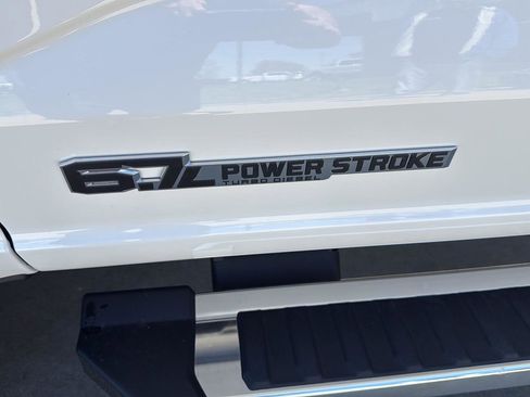 New 2026 Ford F250 Lariat w/ Chrome Package image 6