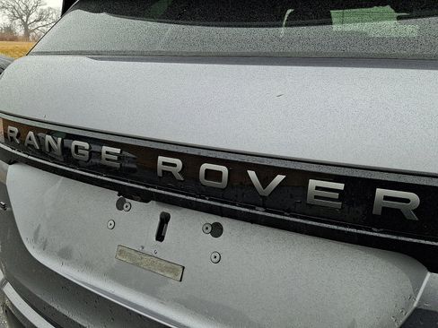 Used 2025 Land Rover Range Rover Evoque S image 30
