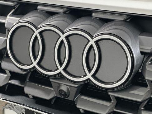 Used 2026 Audi Q5 Premium AWD/4WD image 15